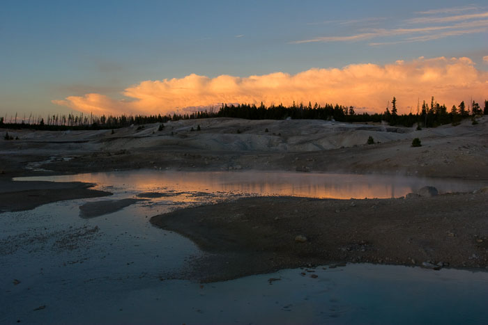 Yellowstone Hydrothermal Features Yellowstone Hydrothermal Features