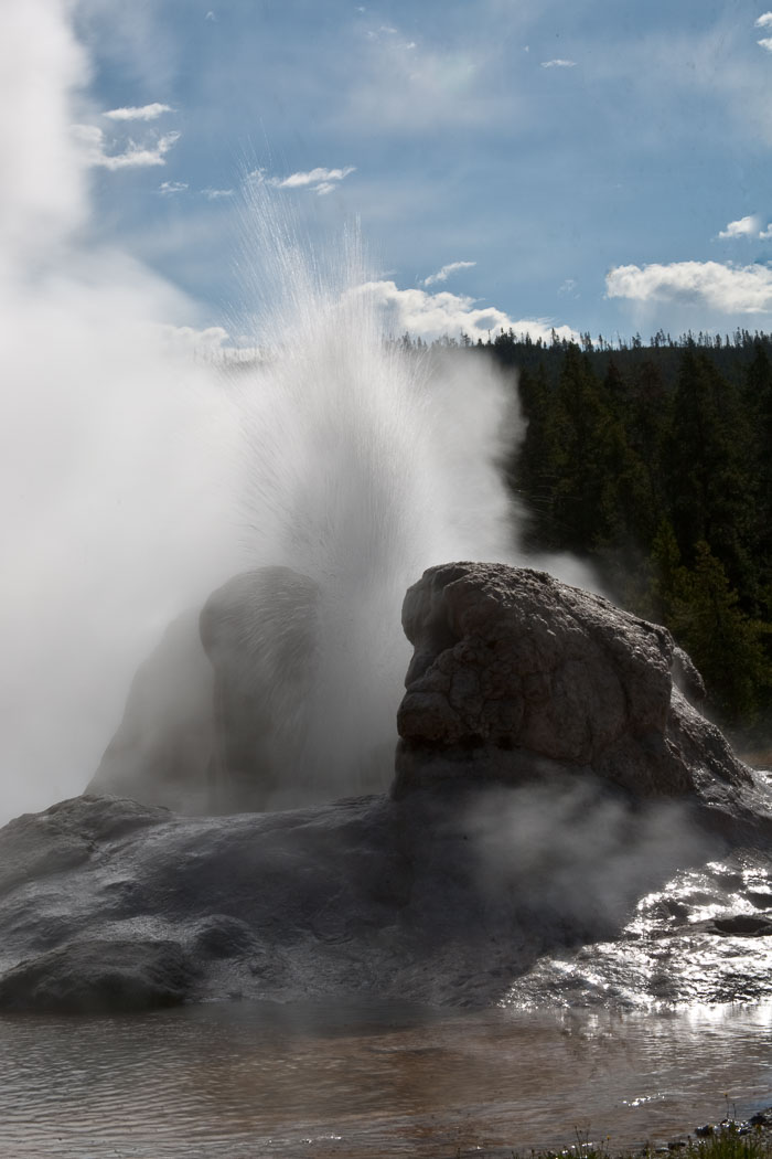 Yellowstone Hydrothermal Features