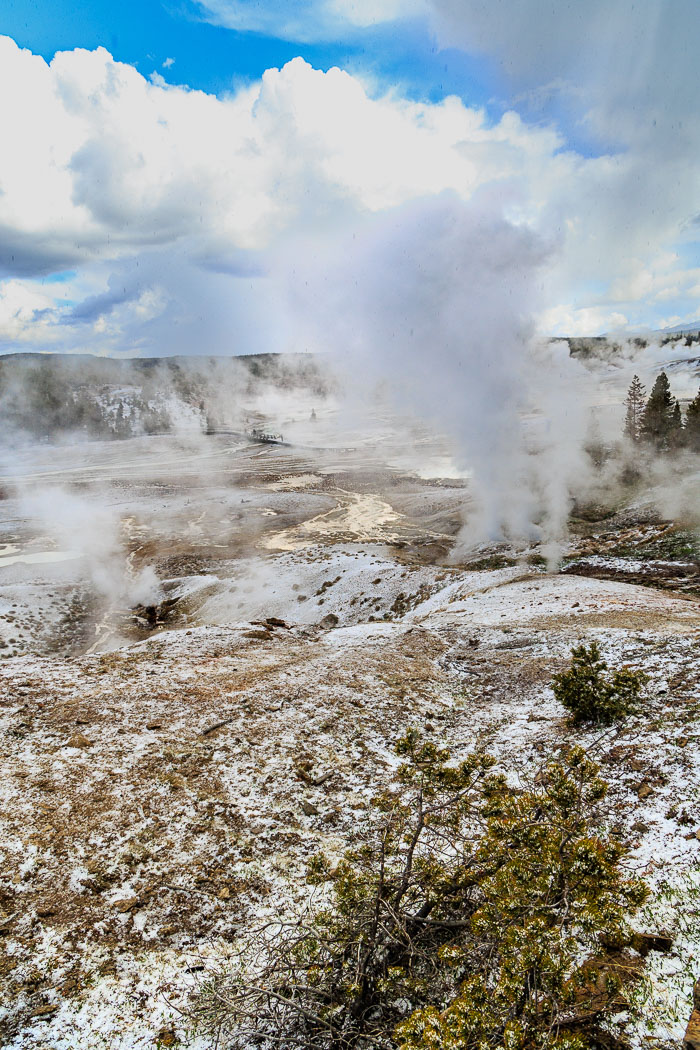 Yellowstone Hydrothermal Features