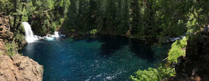 Mckenzie River Valley Mckenzie River Valley