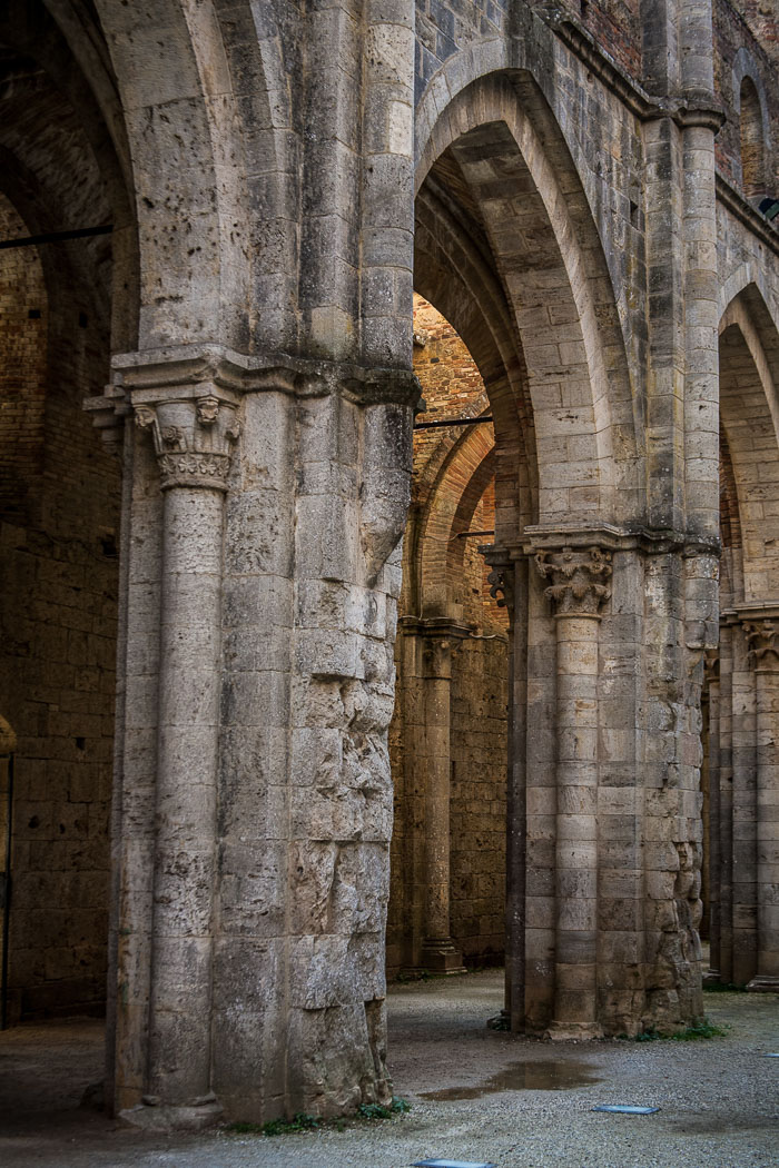 San Galgano Abbey and the hermitage of Montesiepi