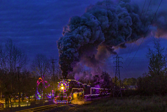 Oregon Heritage Rail Center -  Holiday Express